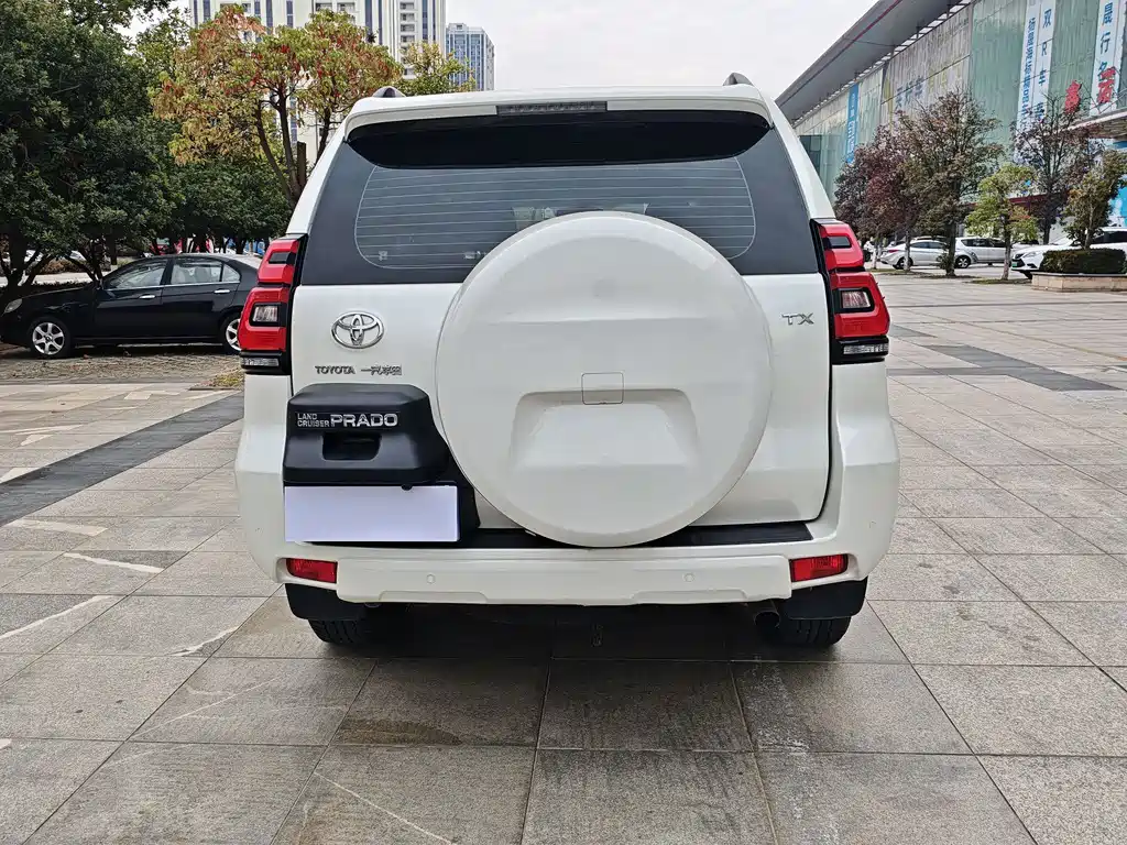 Toyota Land Cruiser Prado 2020