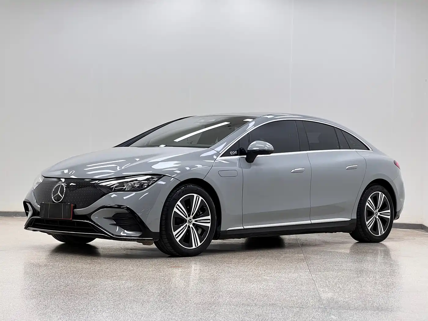 Mercedes-Benz EQE 2023