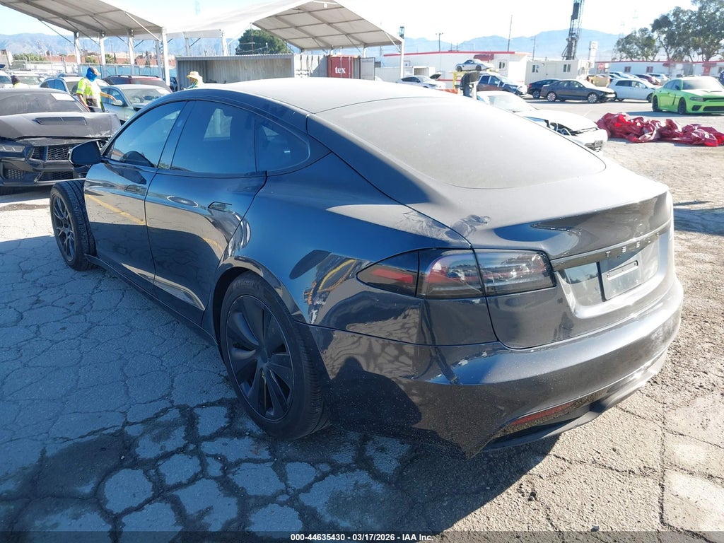 Tesla Model S 2024