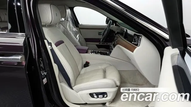 Rolls-Royce Ghost 2023