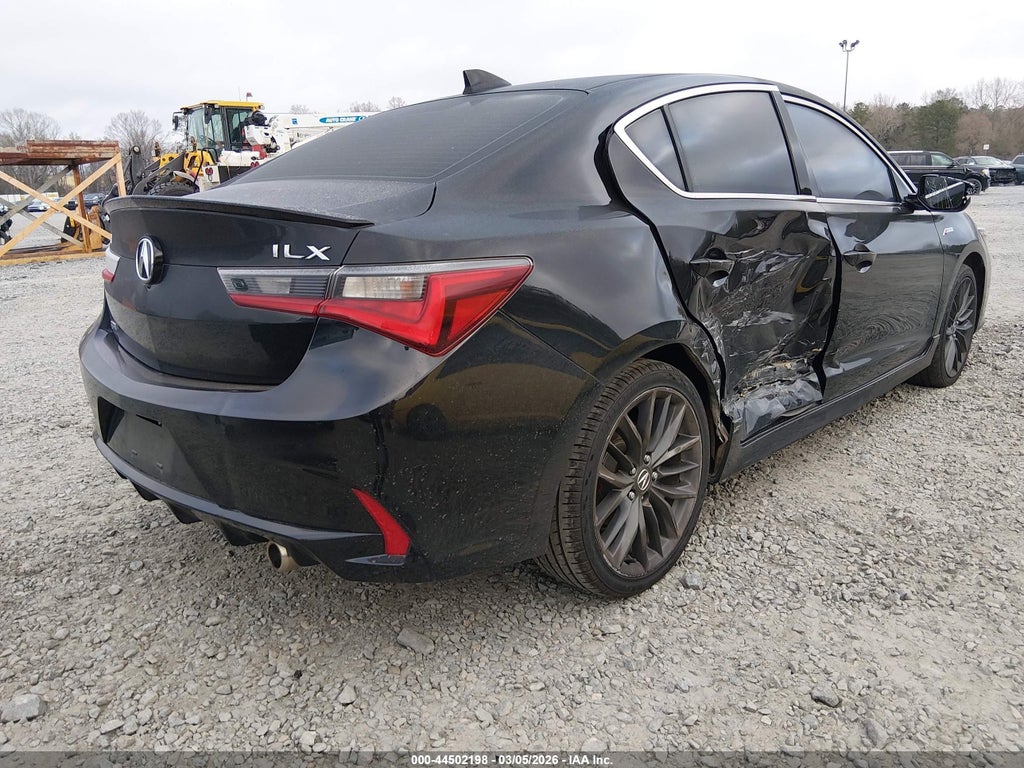 Acura ILX 2022