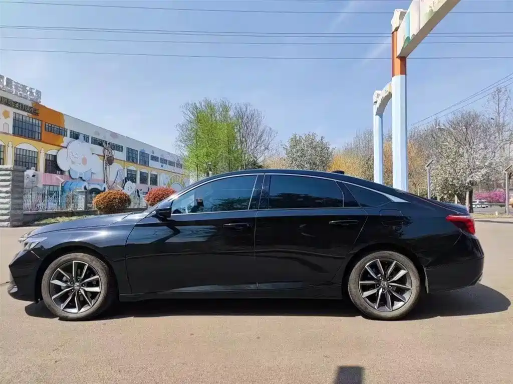 Honda Inspire 2022
