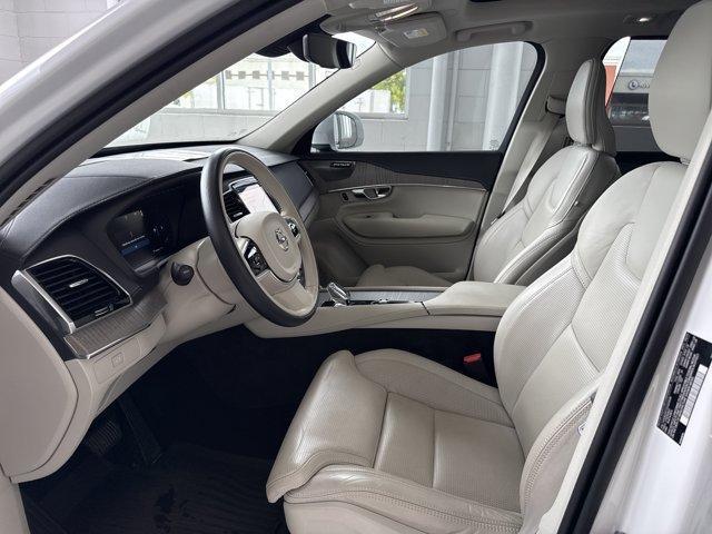 Volvo XC90 2025
