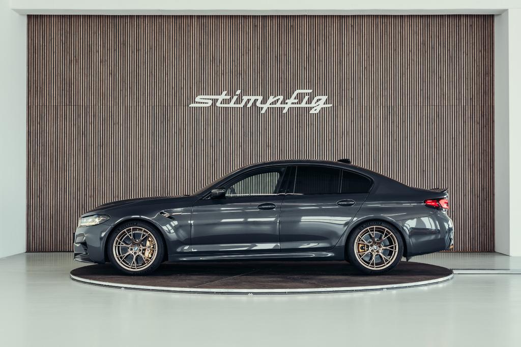 BMW M5 2021