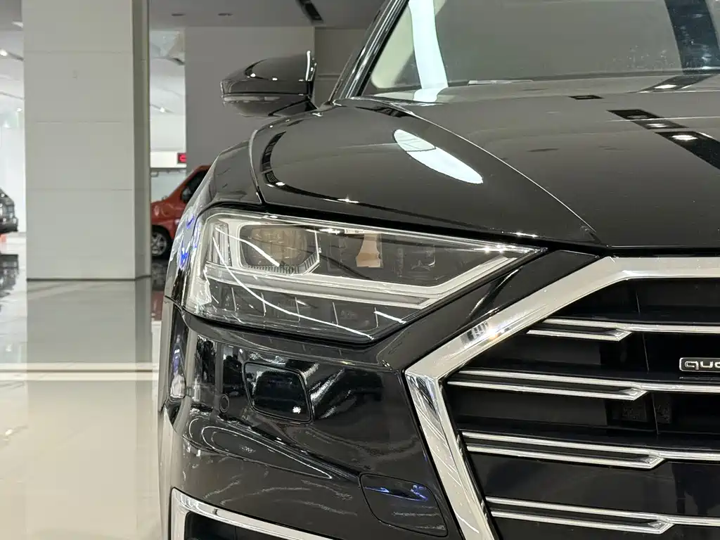 Audi A8 2021