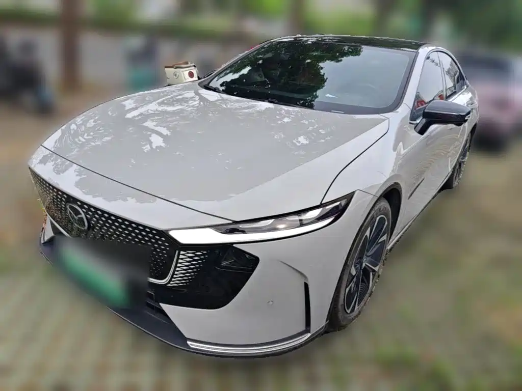Mazda EZ-6 2024