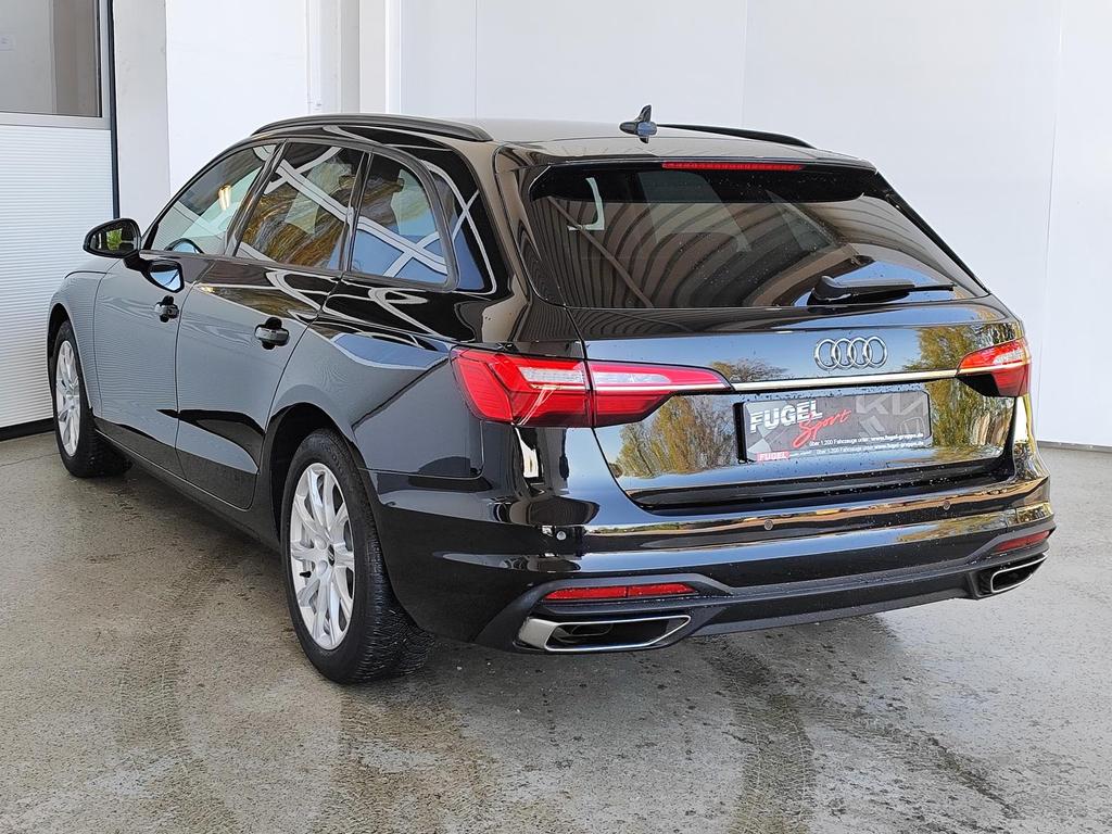 Audi A4 2022