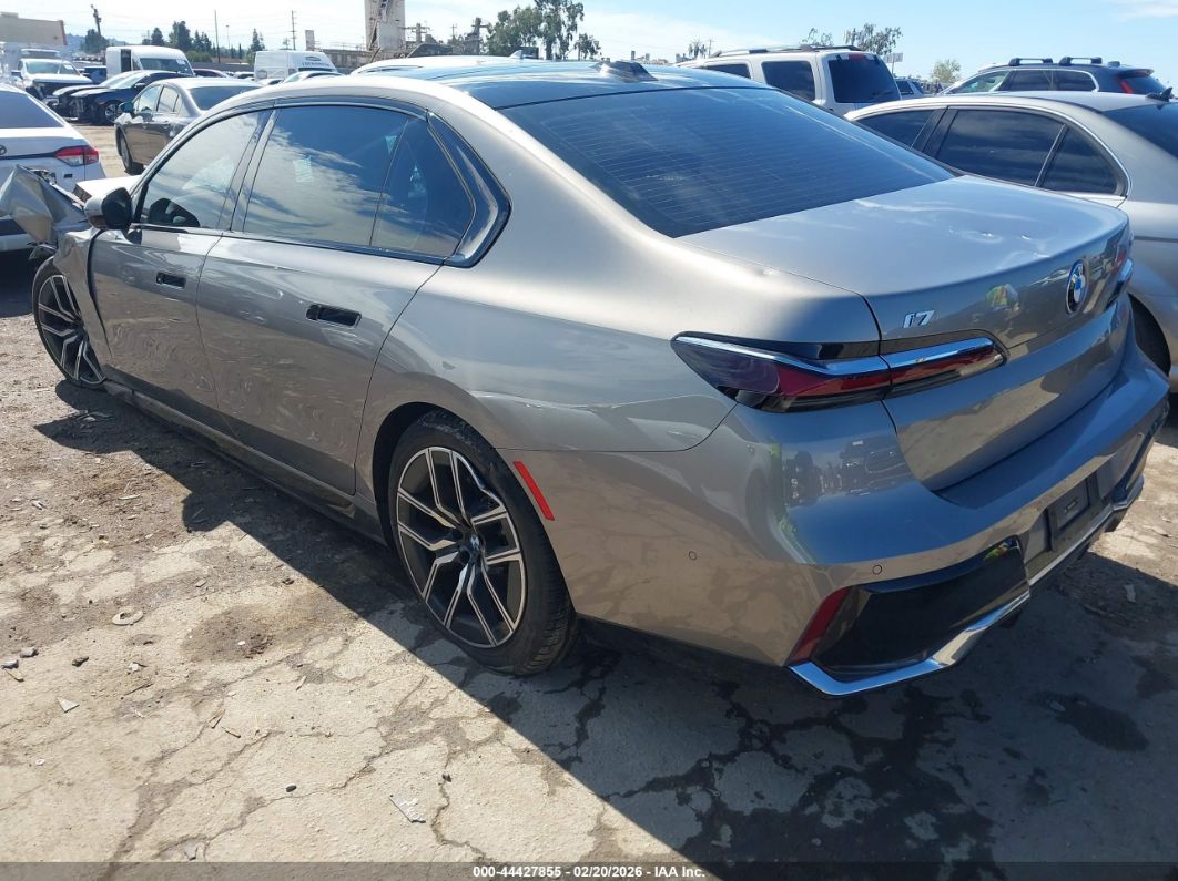 BMW i7 2024