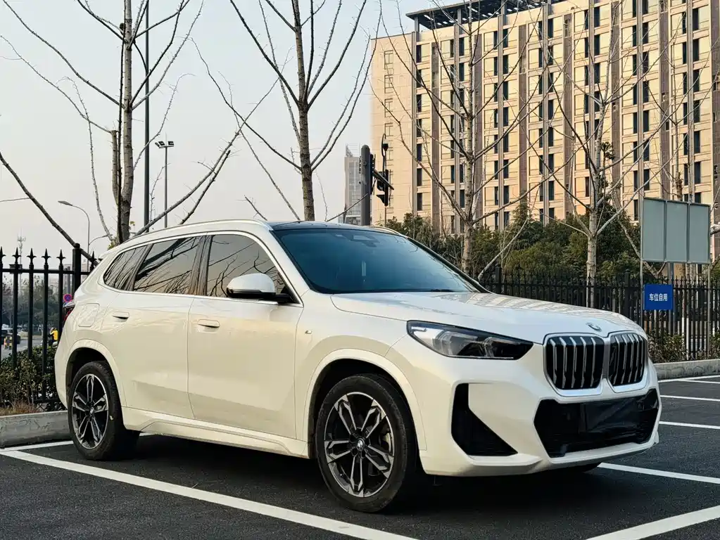 BMW X1 2023