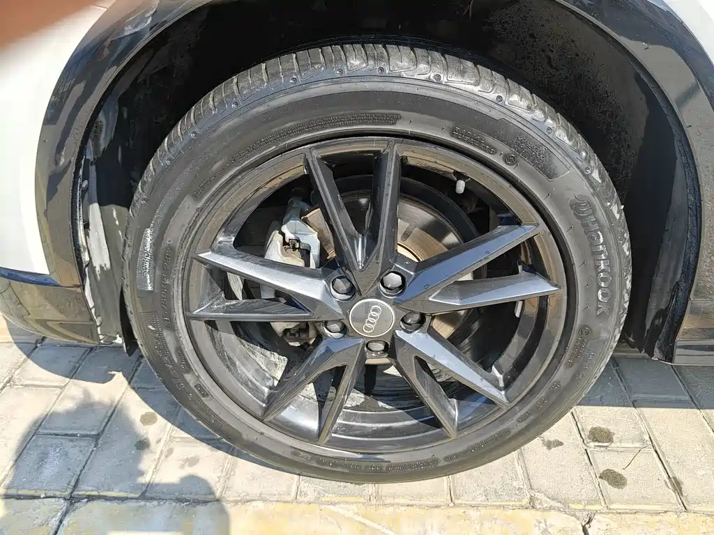 Audi Q2 2021