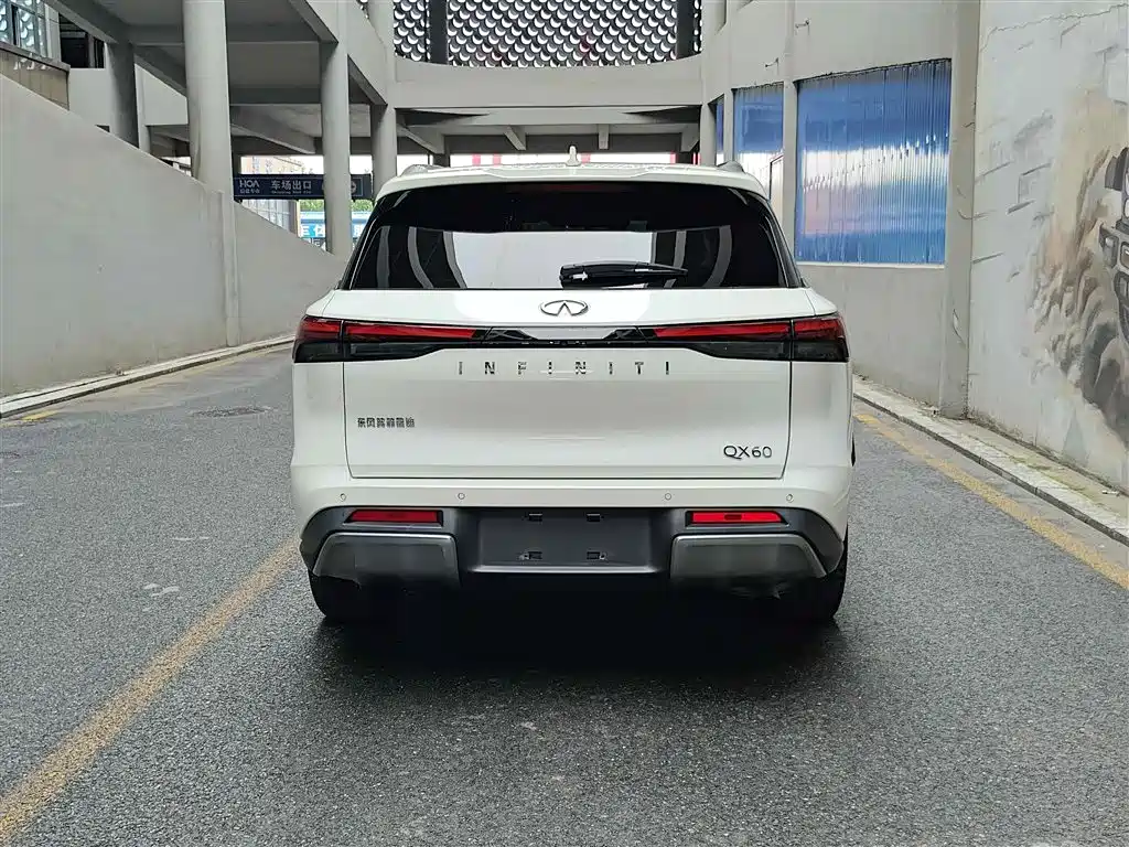 Infiniti QX60 2024