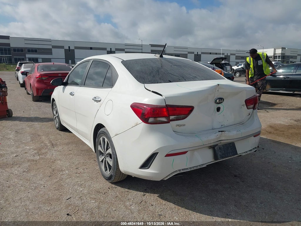 Kia Rio 2021