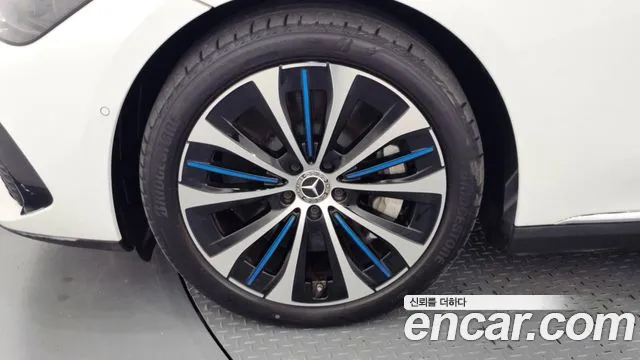 Mercedes-Benz EQE 2022