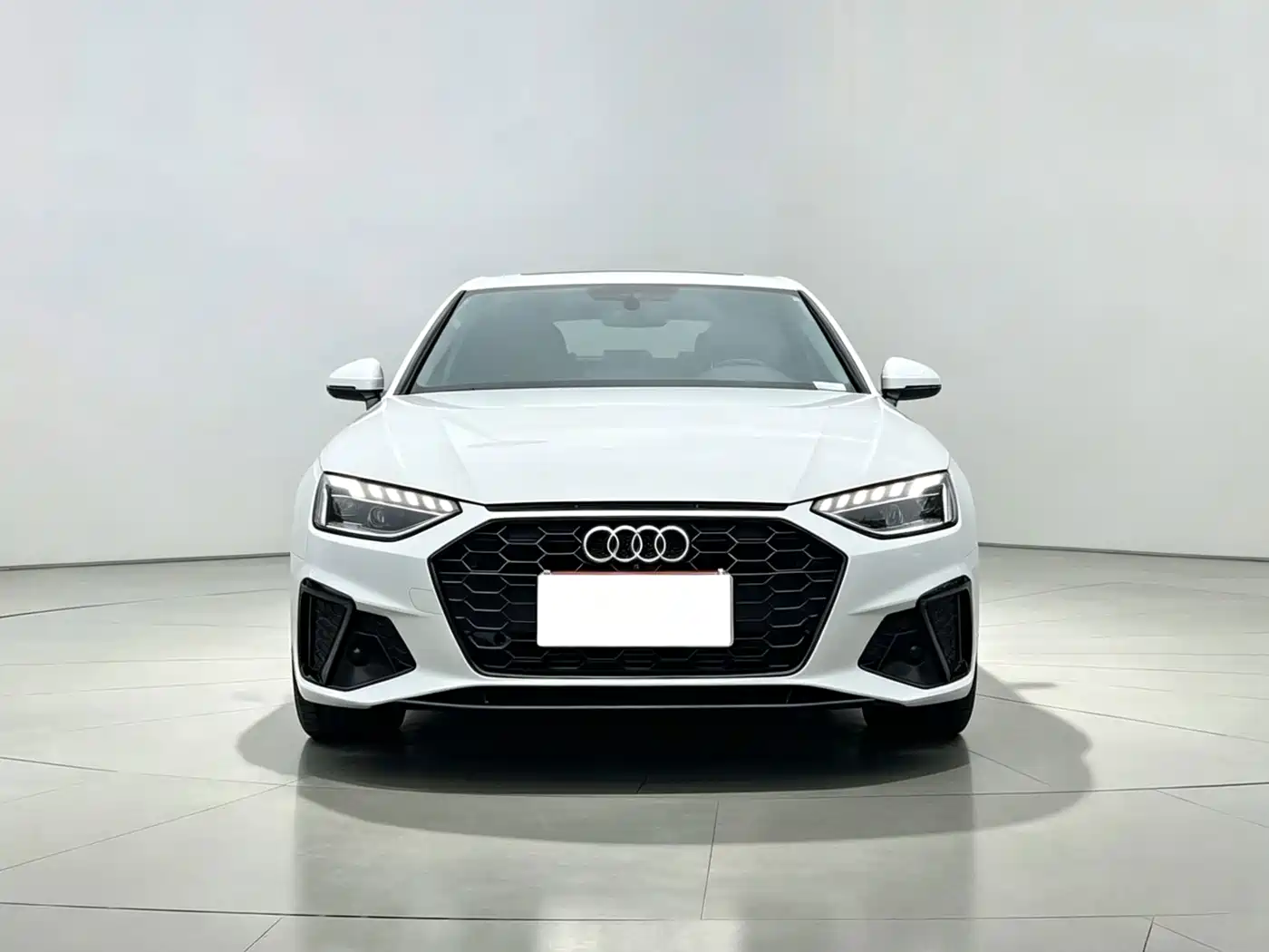 Audi A4 2023