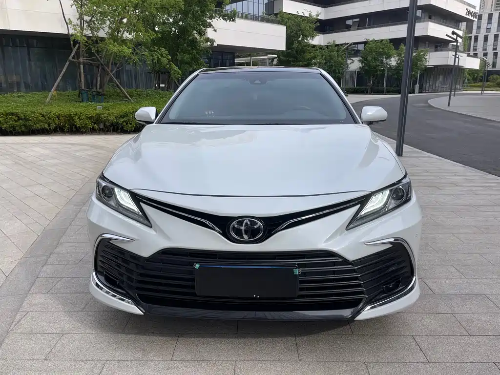 Toyota Camry 2023
