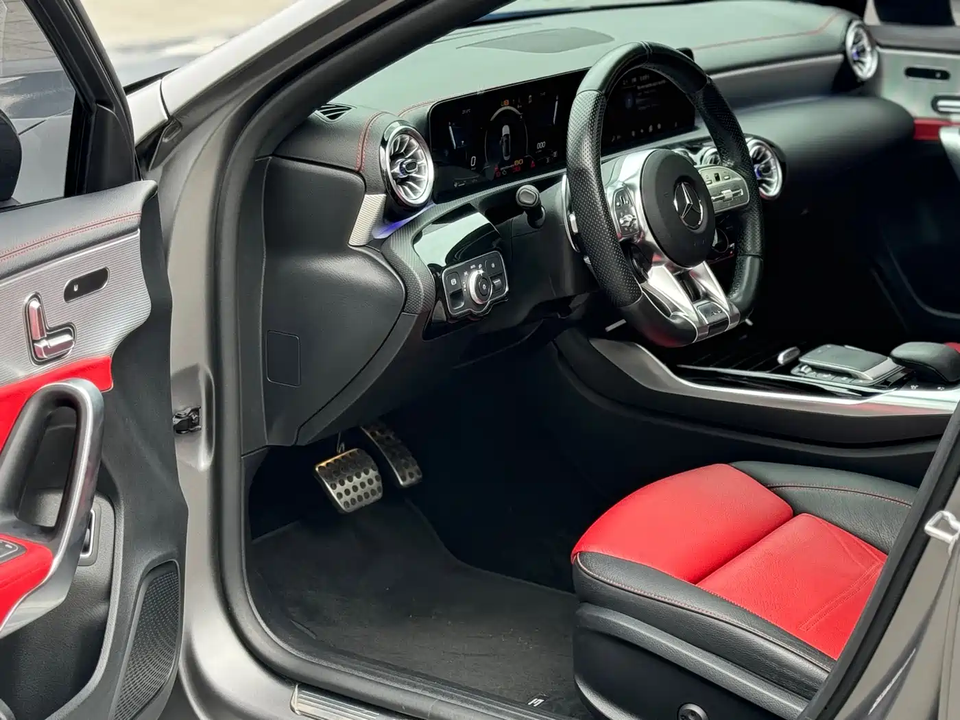 Mercedes-Benz A-Класс 2022