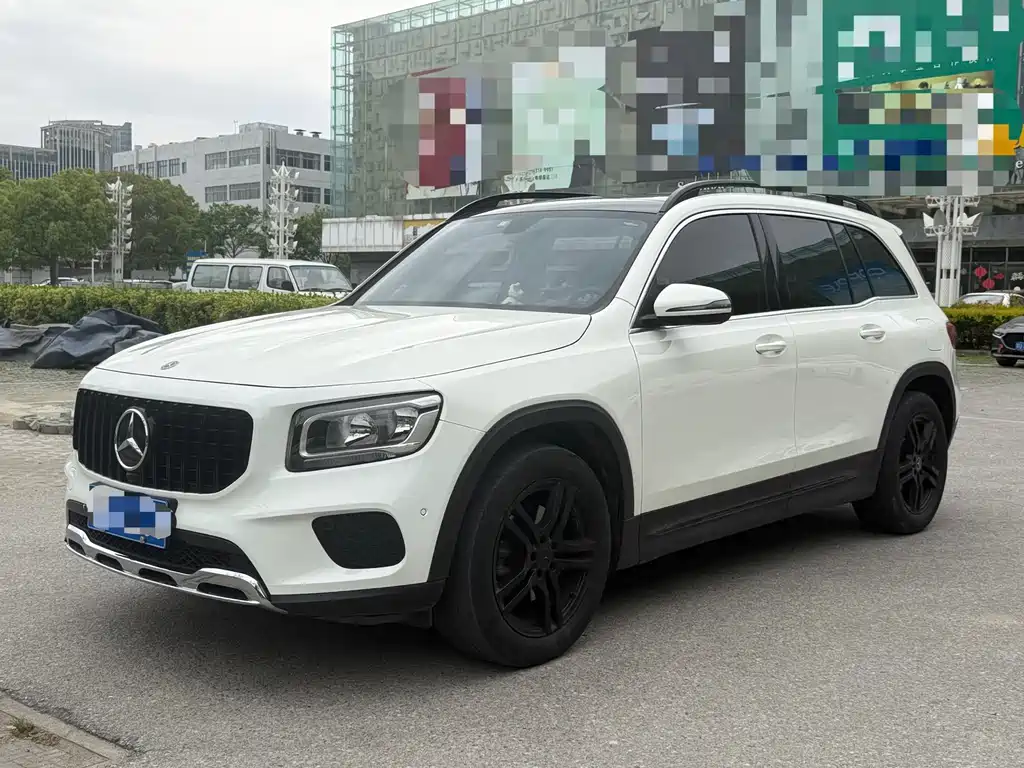 Mercedes-Benz GLB 2021