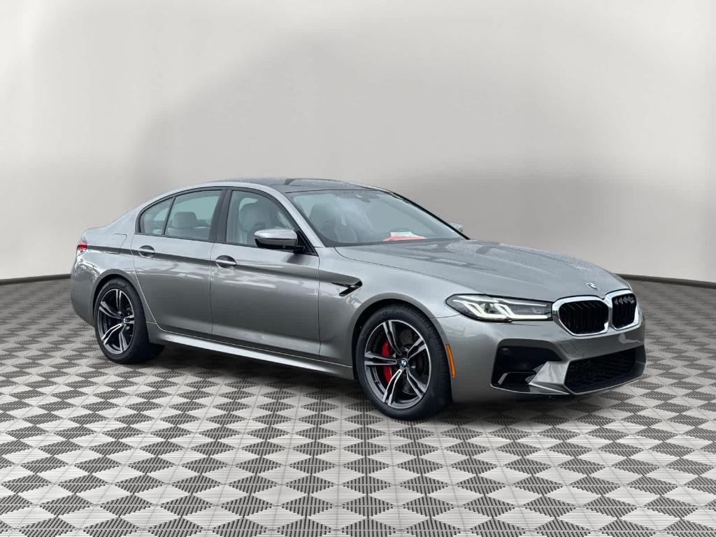 BMW M5 2021