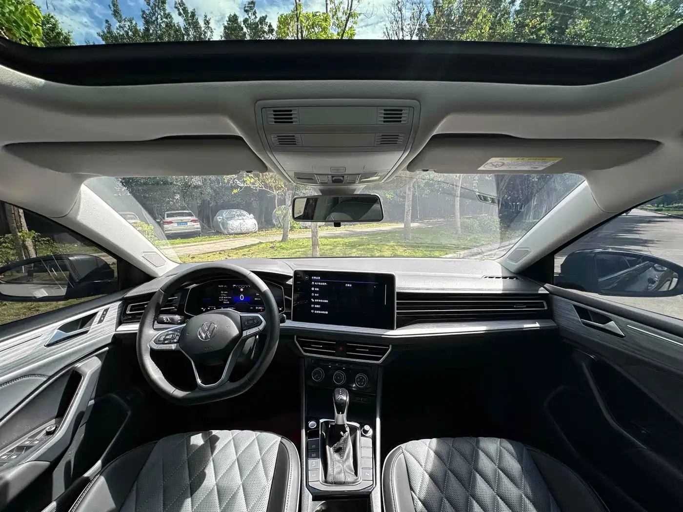 Volkswagen Sagitar 2024