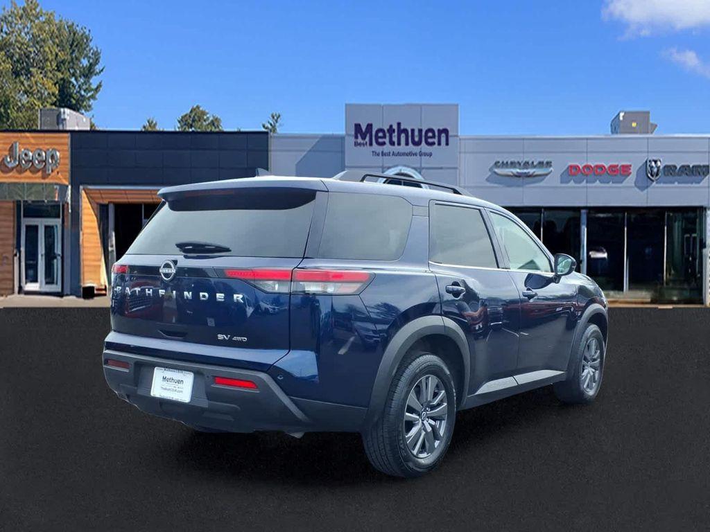 Nissan Pathfinder 2024