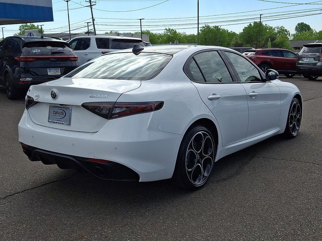 Alfa Romeo Giulia 2025