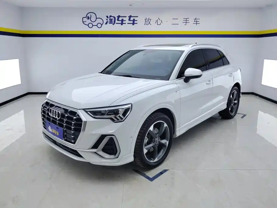 Audi Q3 2021