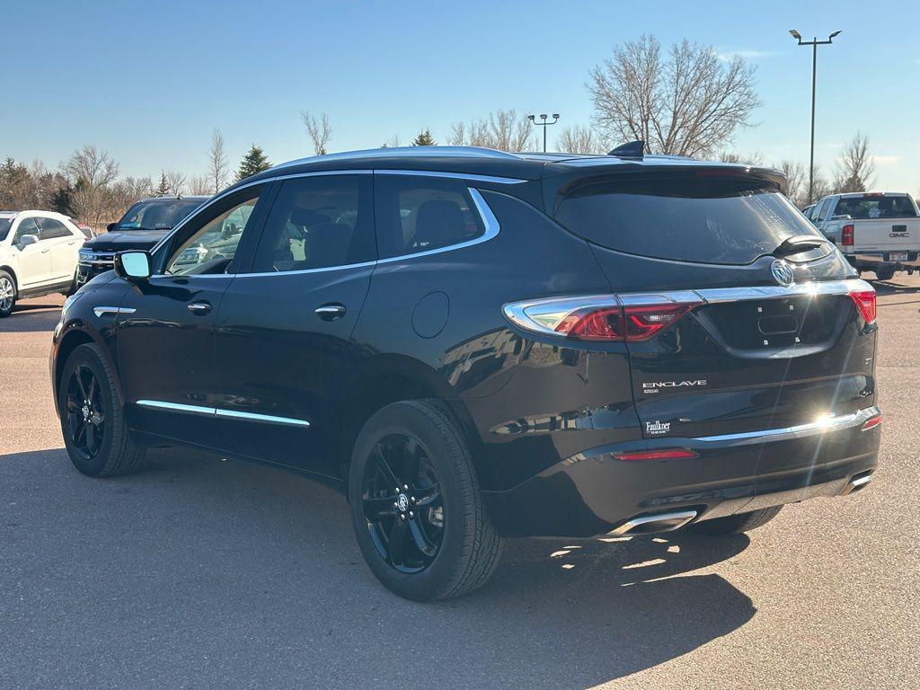 Buick Enclave 2023