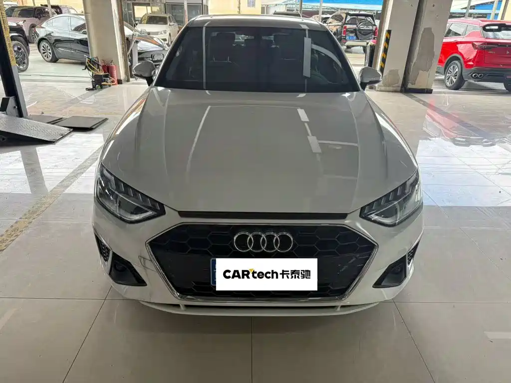 Audi A4 2022