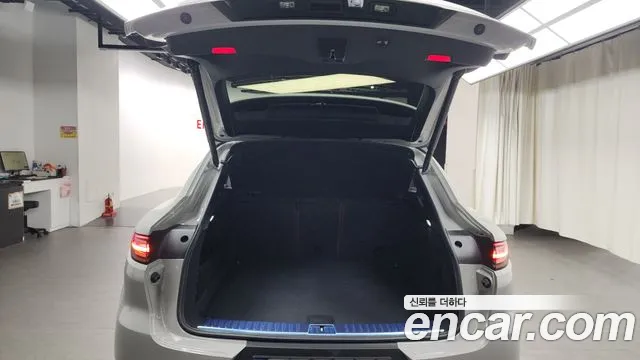 Porsche Cayenne 2023