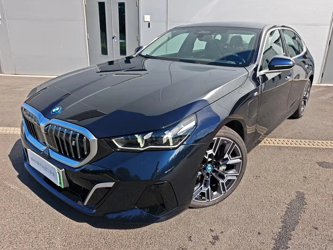BMW i5 2025