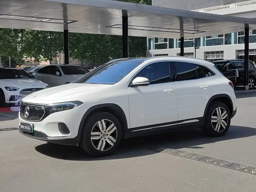 Mercedes-Benz EQA 2023