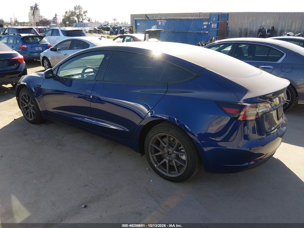 Tesla Model 3 2023