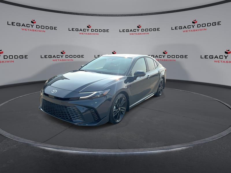 Toyota Camry 2025