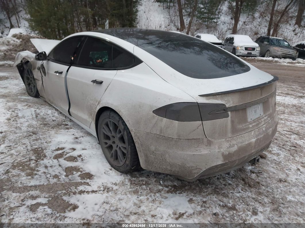 Tesla Model S 2021