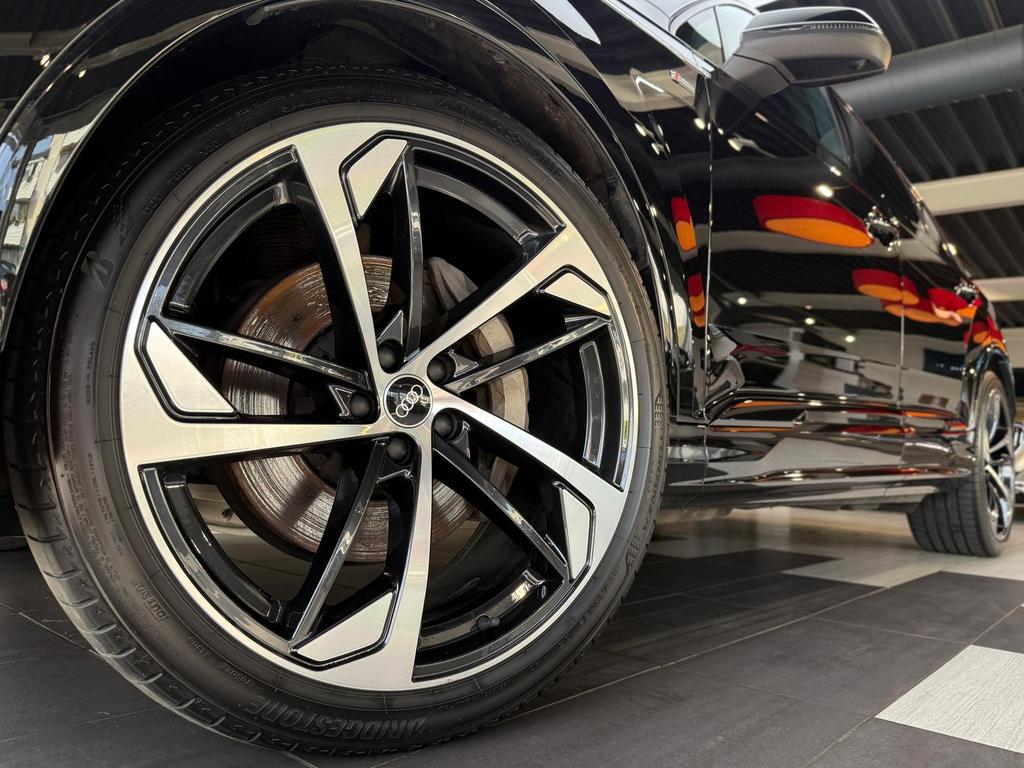 Audi Q7 2023