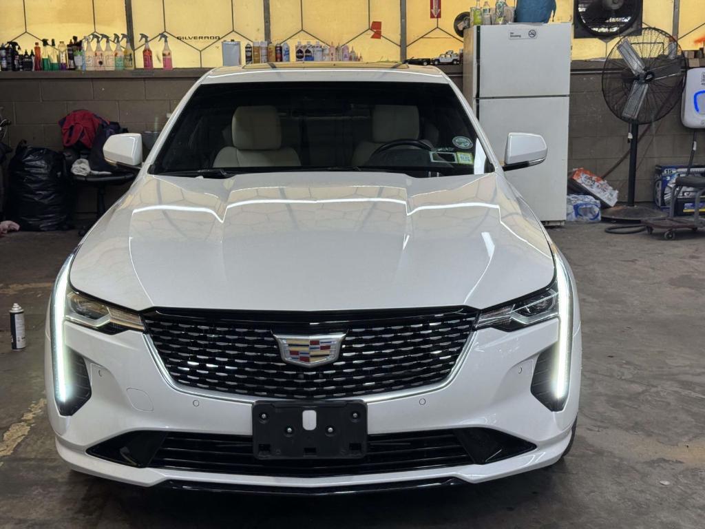 Cadillac CT4 2023