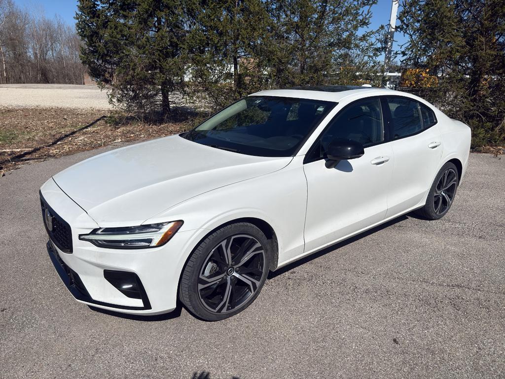 Volvo S60 2024