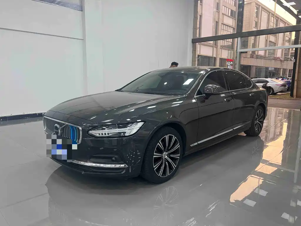 Volvo S90 2021