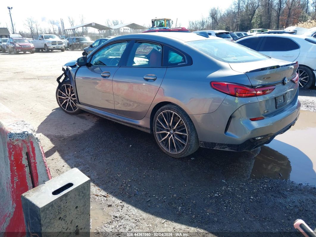 BMW M235 2022