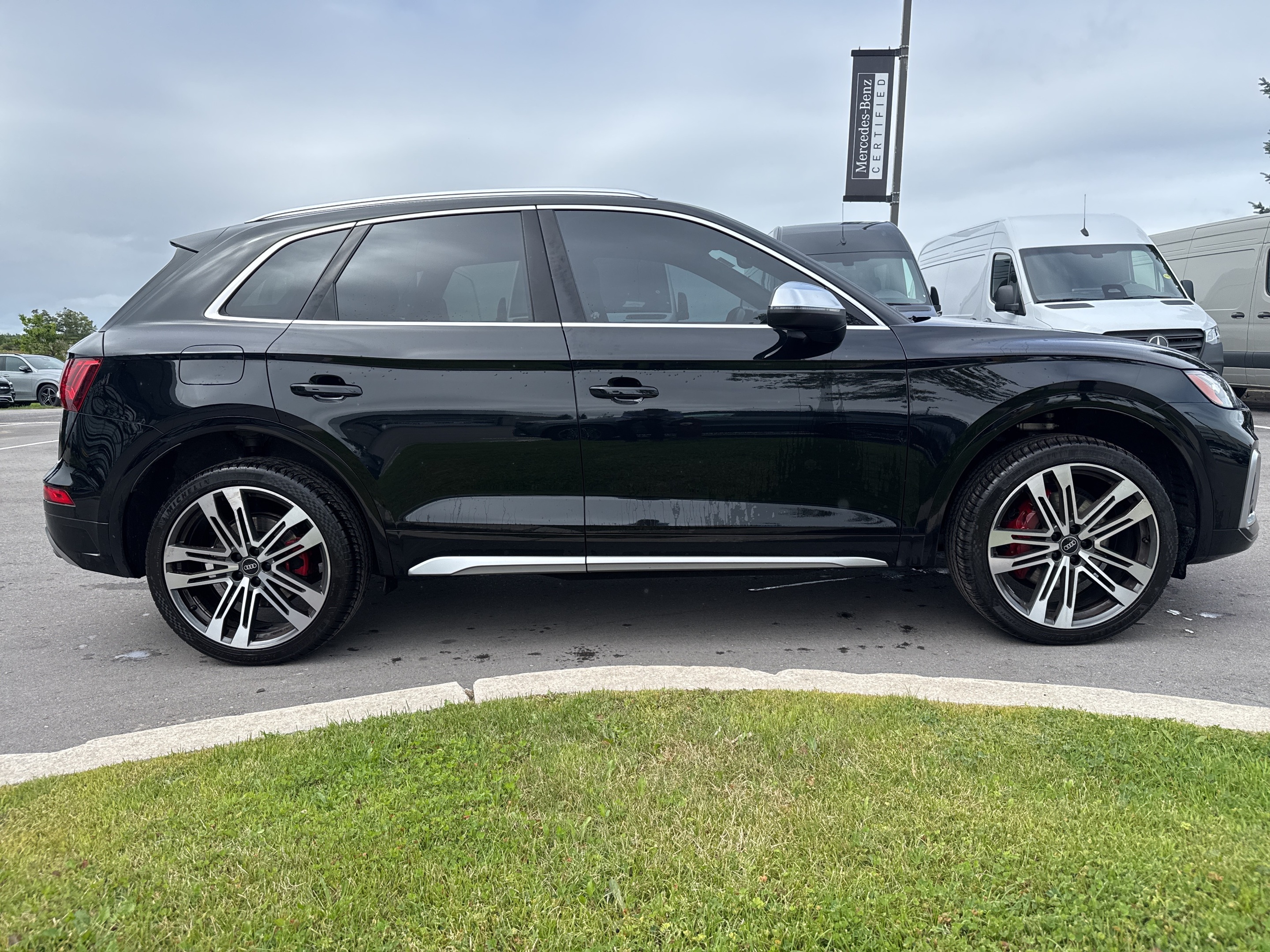 Audi SQ5 2022