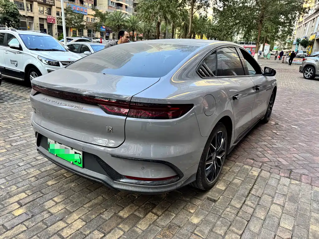 BYD Han 2024