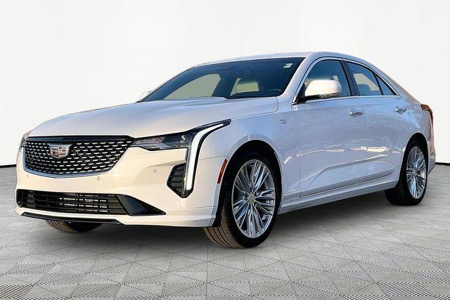 Cadillac CT4 2024