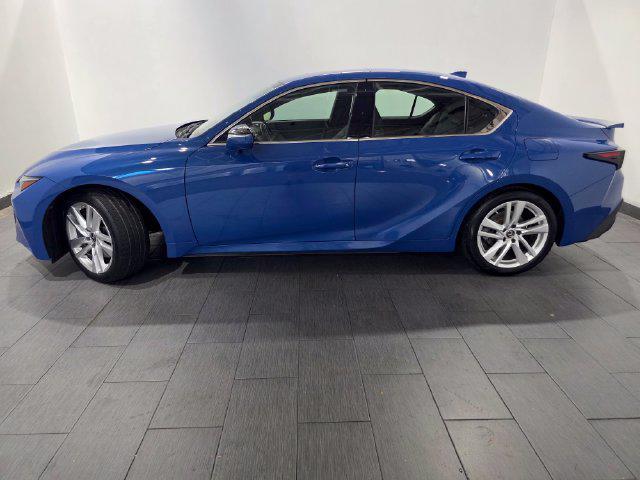 Lexus IS 300 2021