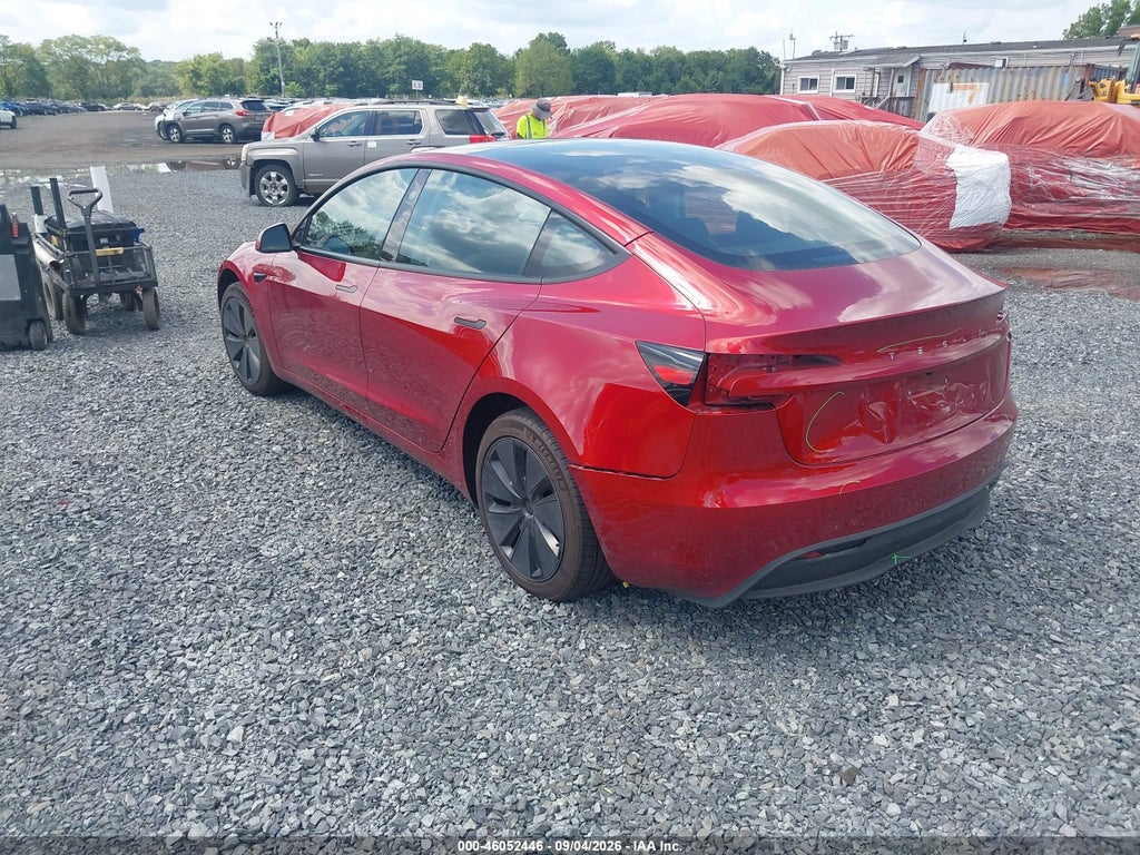 Tesla Model 3 2025
