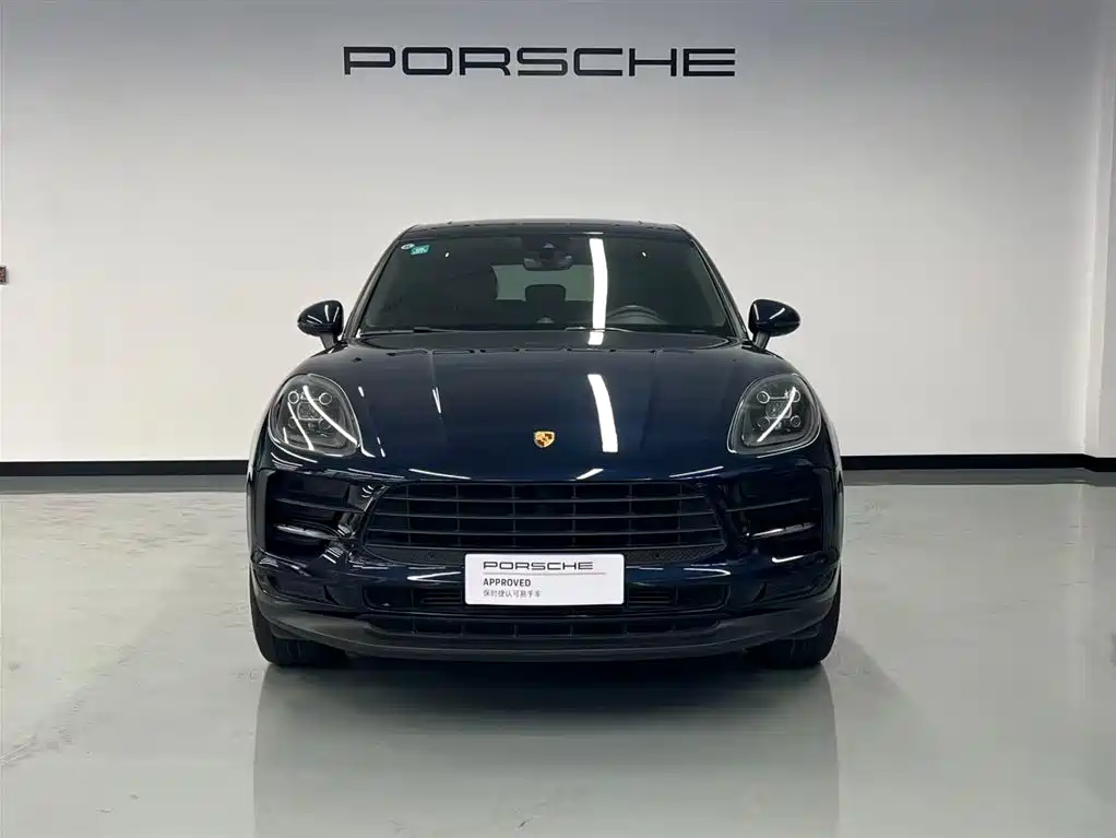 Porsche Macan 2021