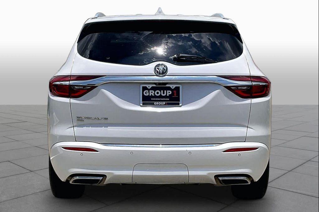 Buick Enclave 2021