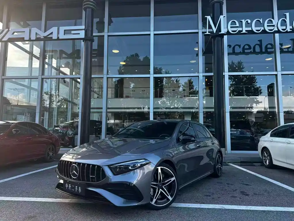 Mercedes-Benz A-Класс 2024