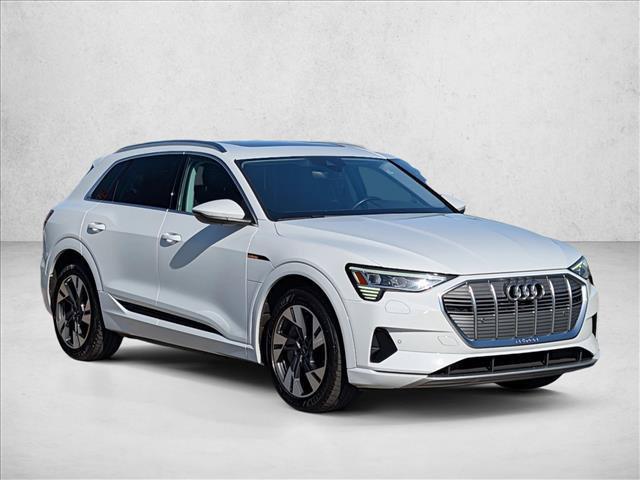 Audi e-tron 2023