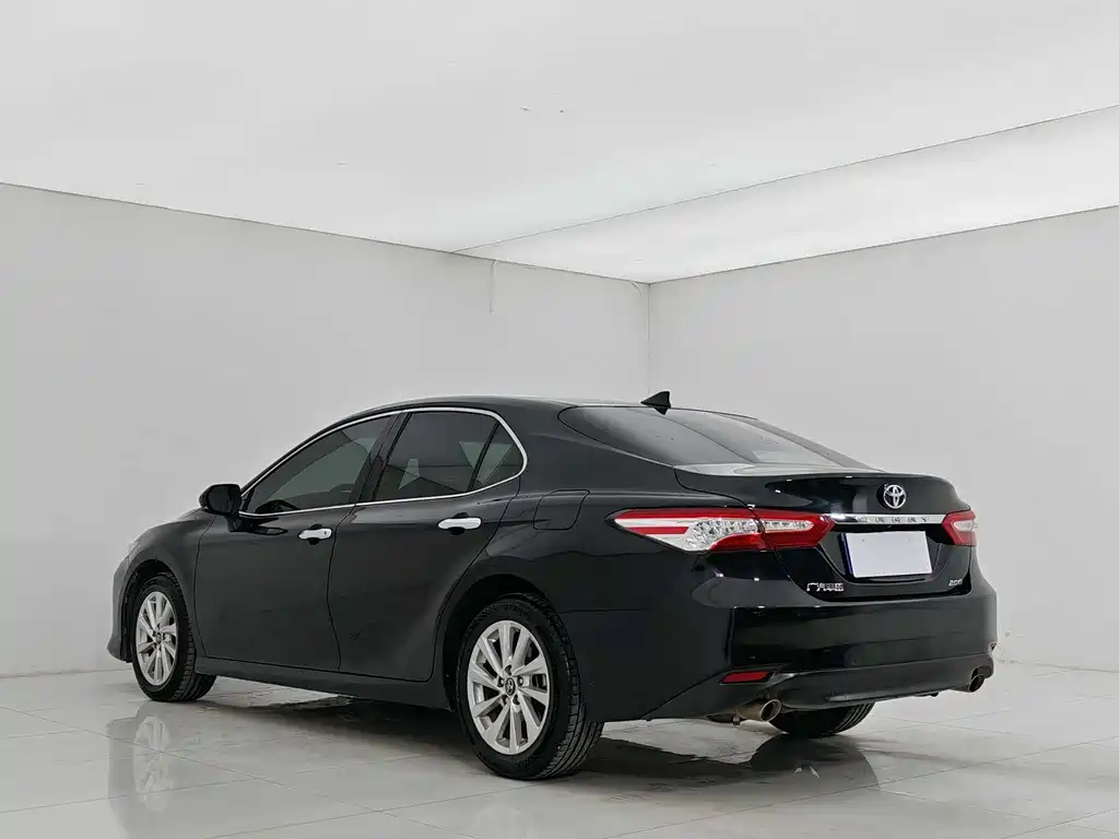 Toyota Camry 2022