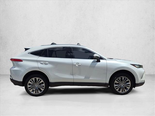 Toyota Venza 2024
